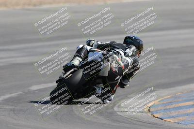 media/Mar-22-2025-CVMA (Sat) [[462c0ffedb]]/Race 12-Supersport Middleweight/